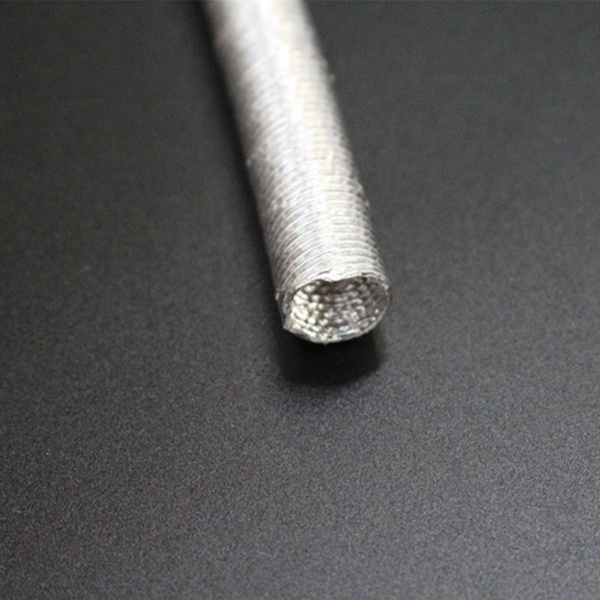 engine preheat air duct