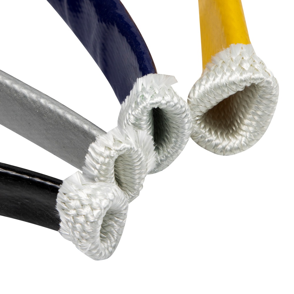 Anwendungen von schwarz silikonbeschichteten Hitzeschutzschläuchen für Kabel, Schläuche und Ölleitungen im Automobilbereich