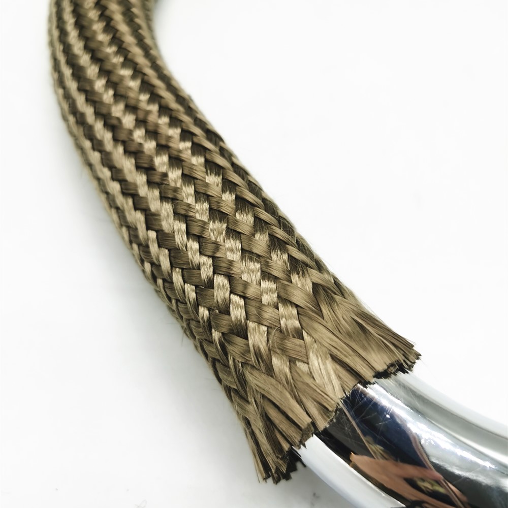 Isolierhülle für Abgasschlauch – Langlebiger Wärmeschutz für extreme Bedingungen